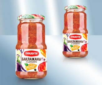 Овощная закуска из кусочков баклажан, лука и моркови
