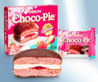 Бисквит "Choco Pie" с клубничной начинкой