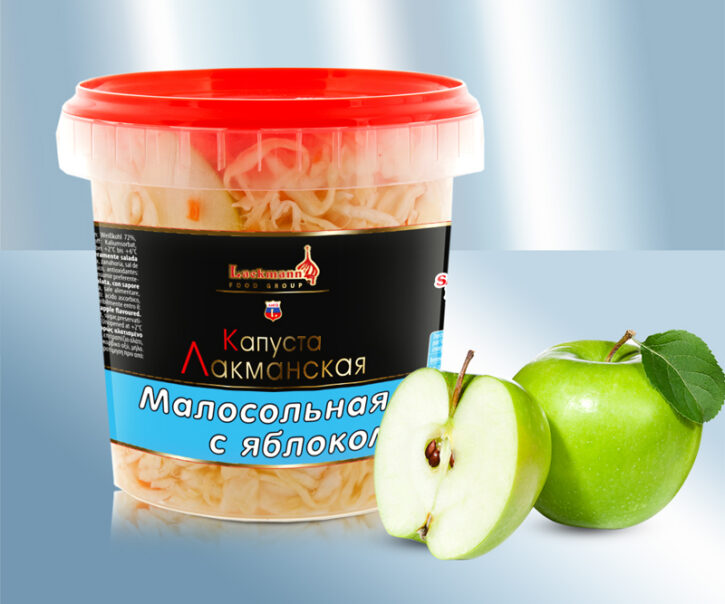 Sour cabbage with apple