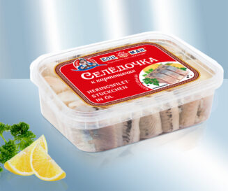 LT 51-15 EB. Stukjes haringfilet (Clupea harengus harengus) in olie, licht gezouten.