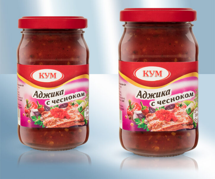 Аджика с чесноком