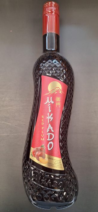 Вино Mikado Red Plum 6,5%, 700 мл со вкусом красной сливы