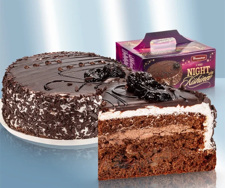 Laagjescake "Avond Chisinau" met pruimen 12,6% en walnotensmaak, bevroren 1 kg. Franzeluta